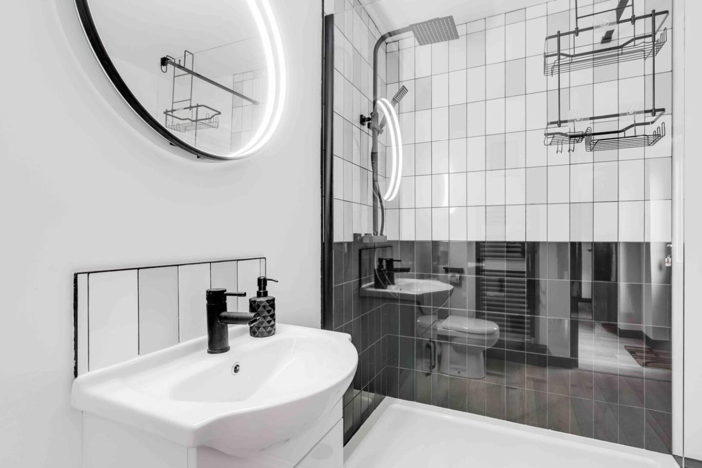 3-Bed Scouse House Near Anfield & Goodison Villa ลิเวอร์พูล ภายนอก รูปภาพ