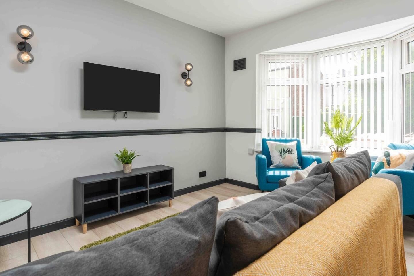 3-Bed Scouse House Near Anfield & Goodison Villa ลิเวอร์พูล ภายนอก รูปภาพ